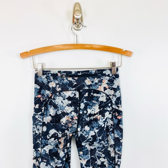 Lululemon Speed Up Crop *21" Spring Bloom Multi - Picture 8 of 9